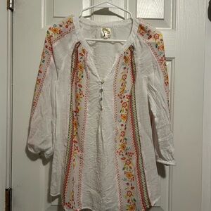 Fig and Flower White Blouse with Floral sheath